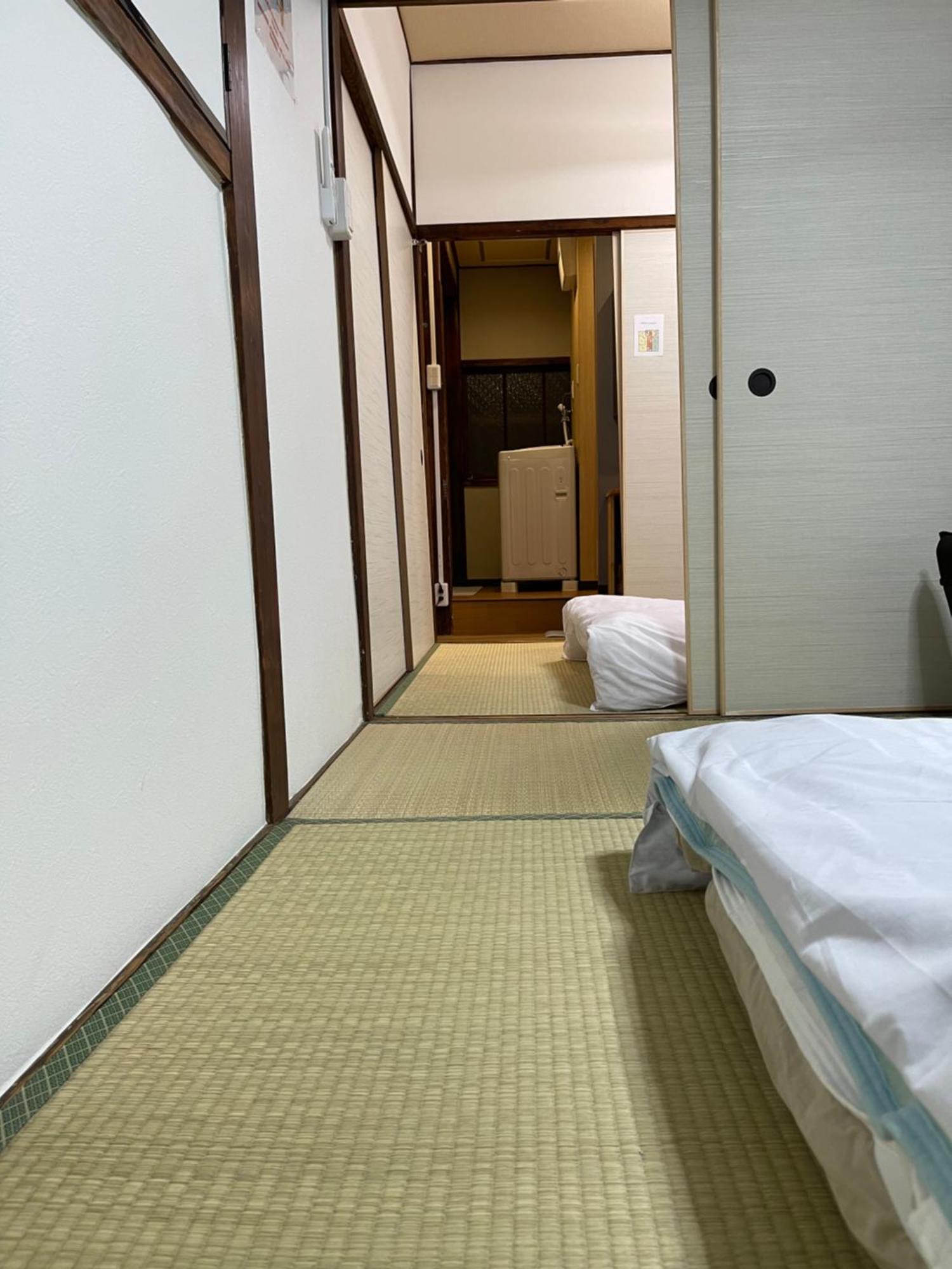 難波心斎橋10Minutes民宿2号室 Osaka Bagian luar foto