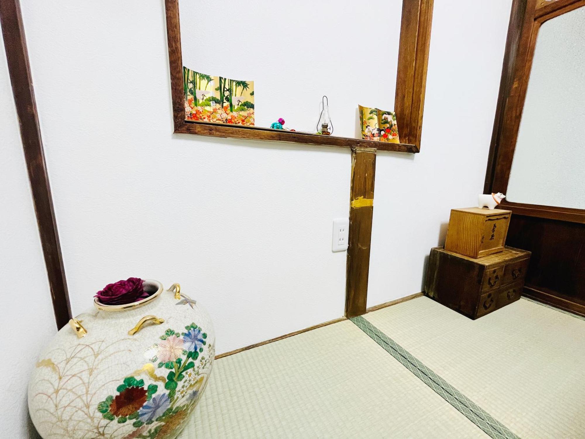 難波心斎橋10Minutes民宿2号室 Osaka Bagian luar foto